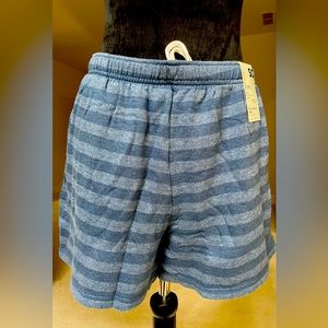 Juniors' SO® Core Boyfriend
Shorts
MEDIUM, Navy Stripe